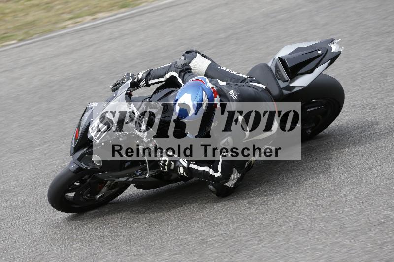 /11 28.04.2026  PROMAX ADR/Gruppe rot/30